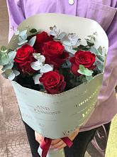 Букет цветов из:  Розы в Домбае